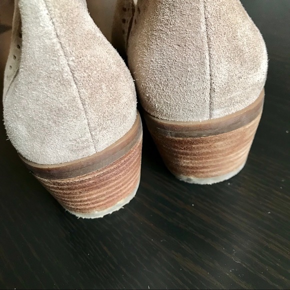 LUCKY BRAND FRANCEE TAN SUEDE BOOTIES SIZE 8.5 - Picture 3 of 8
